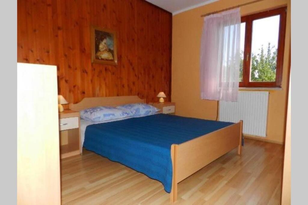 Apartment Sanja Near The Sea, Spacious And Green :) Pula Exterior foto